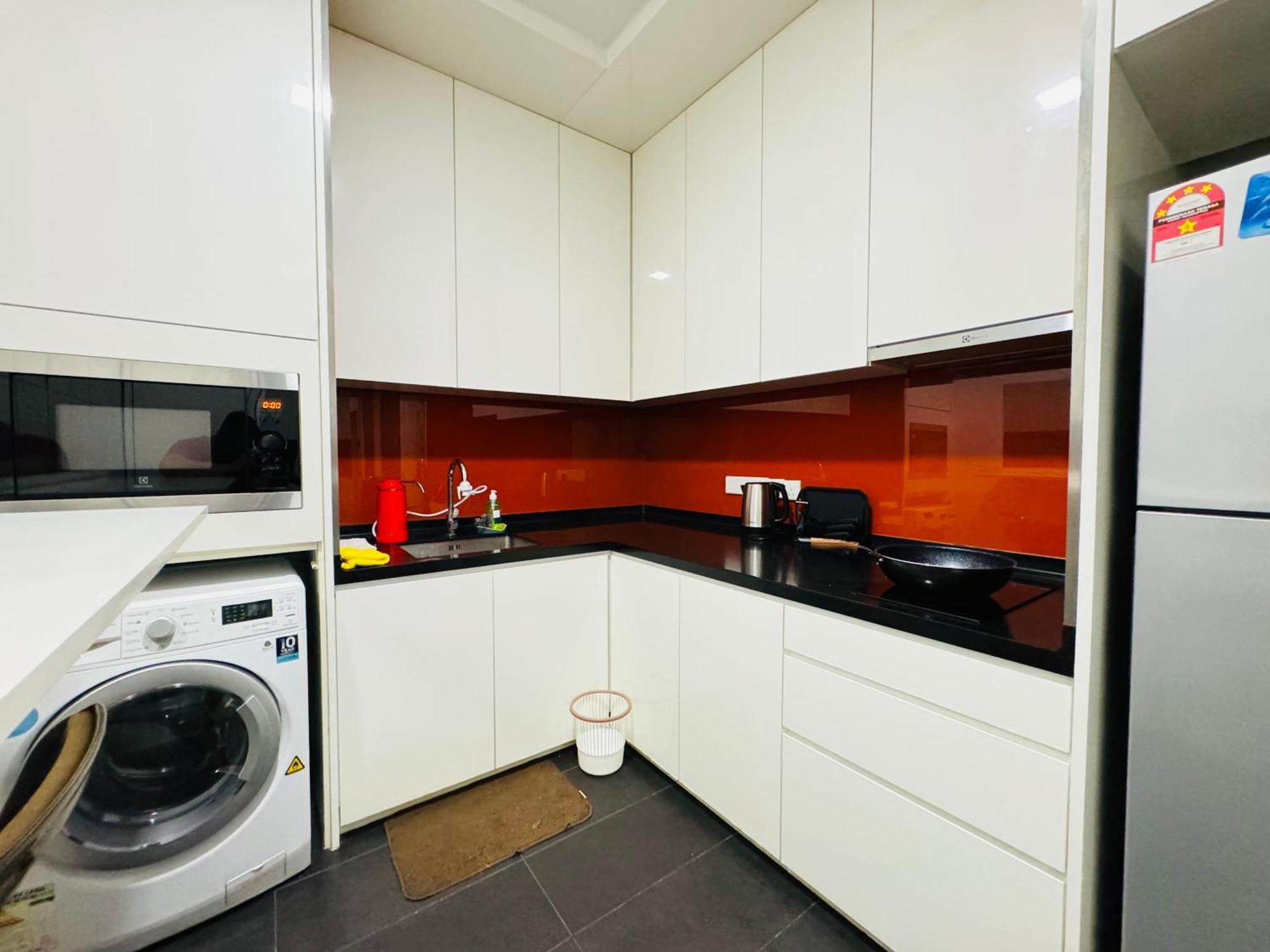 Apartment Arcoris Mont Kiara By Deurban